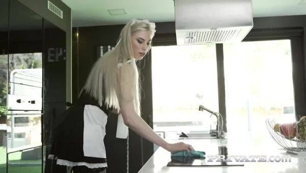 Milena Devi, the maid rides in a threesome - porntry.com - Russia on poweredporn.com