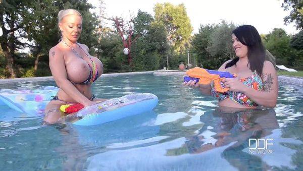 Floating Gazongas: Two British Bombshells With Big Tits In The Pool - porntry.com - Britain on poweredporn.com