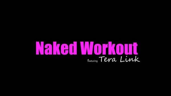 Naked Workout - S16:E7 - porntry.com on poweredporn.com