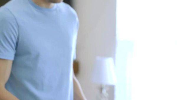 Nice Rack - S28:E9 - porntry.com on poweredporn.com