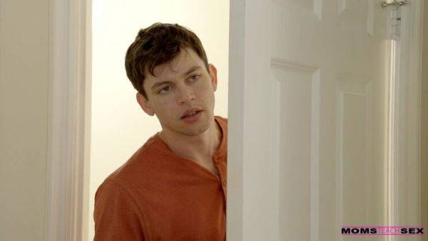 Mom Takes Charge - S8:E8 - porntry.com on poweredporn.com