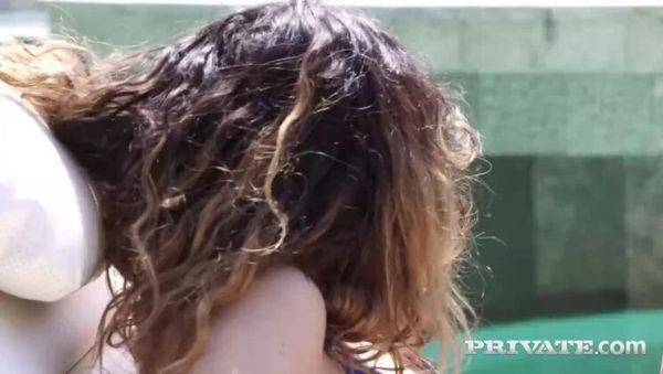 Hungry Brunette Rims and Fucks Pool Boy - porntry.com on poweredporn.com