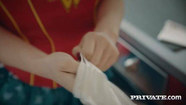 Wonder Woman Nelly Kent has appointment for anal - porntry.com on poweredporn.com