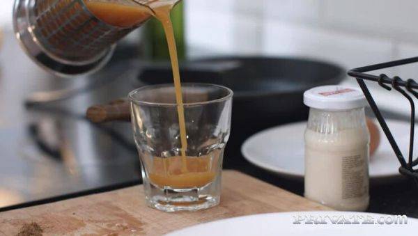 Michelle Carr, sexy girls fuck before breakfast - porntry.com - Russia on poweredporn.com