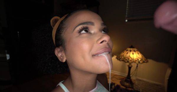 Sensual ebony teen loves the taste of fresh sperm after marvelous cam sex - xbabe.com on poweredporn.com