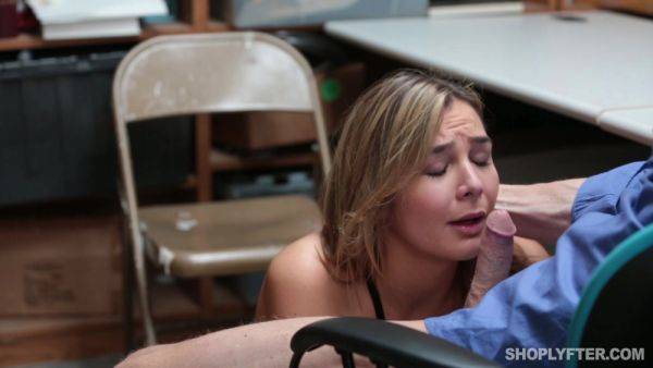 Shoplifter agrees to suck cock and bend ass in exchange for her freedom - hellporno.com on poweredporn.com