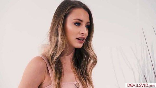 Stepdad Fucks Teen Stepdaughter Kyler Quinn's Tight Ass - xxxfiles.com on poweredporn.com