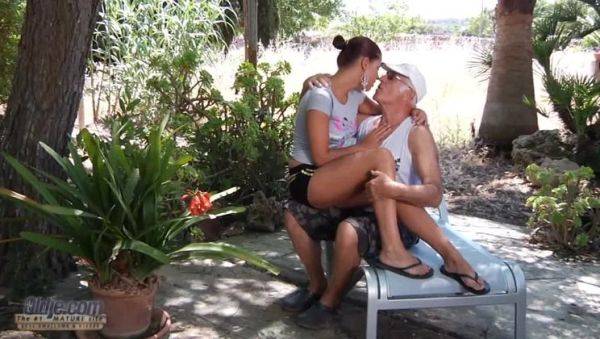 Who Fucks my Girlfriend? - porntry.com on poweredporn.com