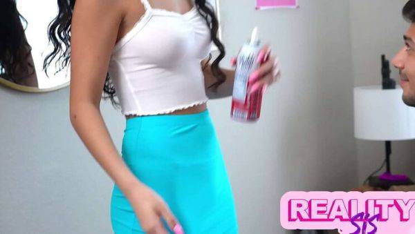 Stepbro Catches Angel Gostosa's Whipped Cream Fetish - Latina Petite Blowjob & Pussy Licking - porntry.com on poweredporn.com