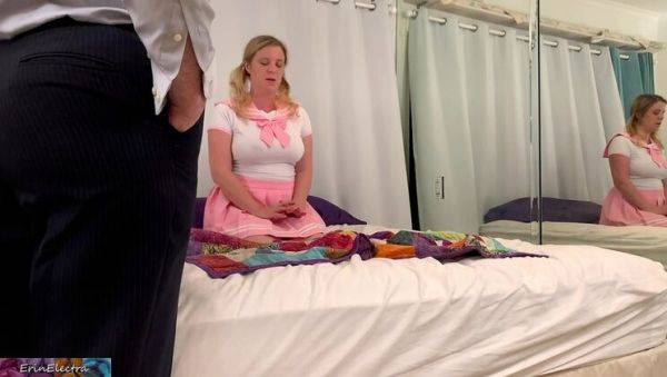 Blonde Stepdaughter Erin Electra Learns Anal from Stepdad Matthias Christ - porntry.com on poweredporn.com