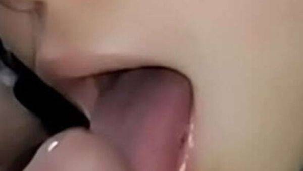 Sexy Colombian Girlfriend Takes Taxi Ride with Boyfriend for Hot Car Sex - xxxfiles.com - Mexico - Usa - Colombia on poweredporn.com