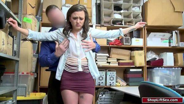 Store Officer Punishes Female Thief with Rough Anal Sex - veryfreeporn.com on poweredporn.com