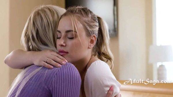 Stepdaughter Lesbian Love: Anna Claire Clouds & Slimthick Vic Share Wet Pussy Licking - veryfreeporn.com on poweredporn.com