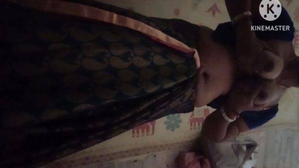 Hot Sexy Kitu Bhabhi Showed Her Breasts To Her Lover And Made Him Drink Her Pussy Juice With Devar Bhabhi - desi-porntube.com - India on poweredporn.com