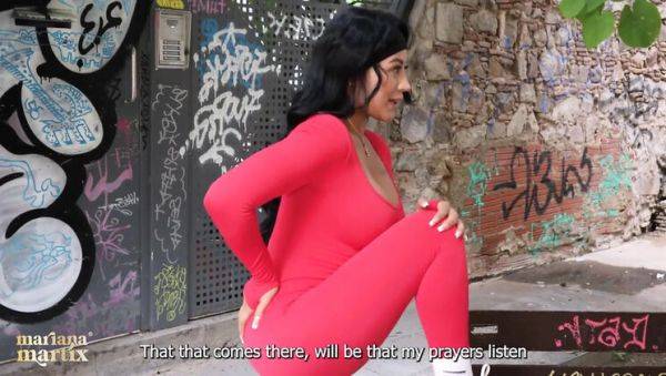 Colombian Amateur Mariana Martix Takes Huge Black Cock from Stranger in Barcelona - Interracial BBC Fuck - xxxfiles.com - Spain - Colombia on poweredporn.com