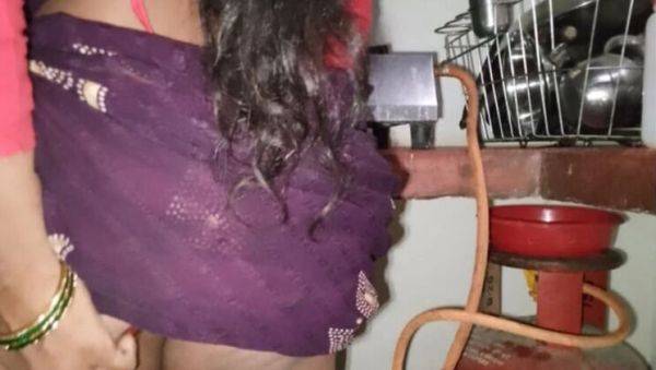 Hot Prachi Hard Fuck in Kitchen - Big Ass Desi Bhabhi Cooking Maggie - veryfreeporn.com - India on poweredporn.com