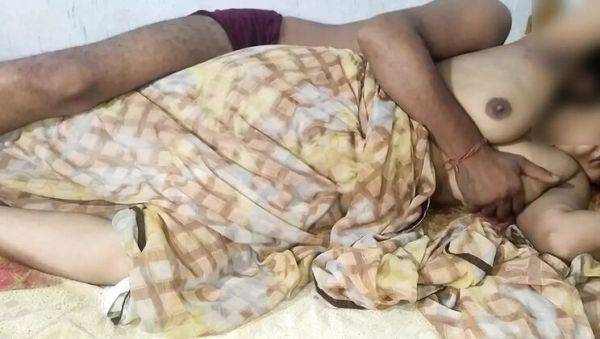 Desi Padosan Ki Chudai - Rashirai Fan's Hot Indian Sex Video with Doggy Style and Orgy - veryfreeporn.com - India on poweredporn.com