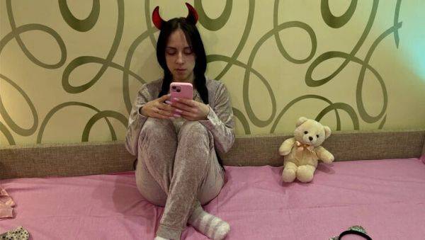 Stepdad Punishes Stepdaughter For New Phone - Blowjob And Cowgirl Riding - veryfreeporn.com - Russia on poweredporn.com