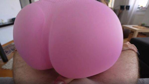 Booty_assx in Pink Tight Leggings Shows Off Her Big Ass in Doggy Style and Missionary Creampie - porntry.com - Russia on poweredporn.com