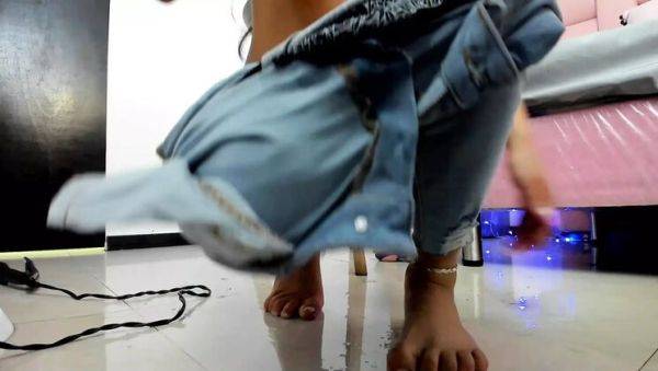 Salome Collucci Teen Latina Model Dresses Up & Masturbates to Anime Hentai Show - porntry.com - Colombia on poweredporn.com