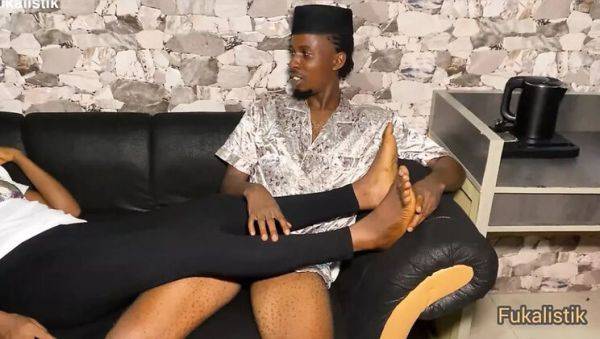 Ebony Maid Seduces BBC Boss Cheating Homemade Teen - porntry.com on poweredporn.com