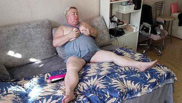 Stepmom's Hairy Pussy Craves Hard Cock - Zona901 Solo Masturbation - xxxfiles.com on poweredporn.com