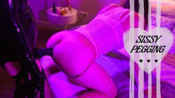 Sissy Gets Plugged and Fucked Hard by Mistress - veryfreeporn.com - Britain - Argentina on poweredporn.com