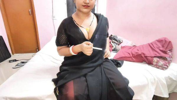 Bhabhi Smoking and Sharing Honeymoon Secrets - Deep Throat Blowjob in Hindi - veryfreeporn.com - India on poweredporn.com