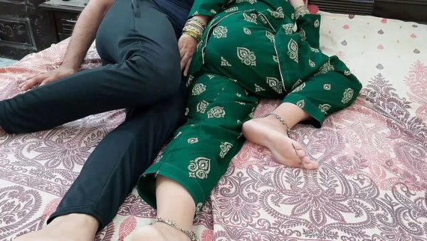 Desi Mother In Law Hotel Room Blowjob and Rough Sex with QueenbeautyQB - veryfreeporn.com on poweredporn.com