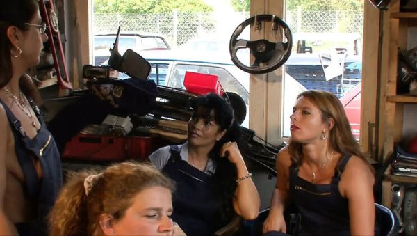 Sexy Susi Office Threesome Fuck with Big Tits and Blowjob - veryfreeporn.com - Germany on poweredporn.com