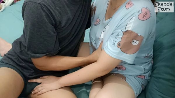 Skandal Story Cheats with Lonely Friend's Boyfriend - Big Natural Tits Asian Teen Fucking - xxxfiles.com - Japan - Indonesia on poweredporn.com