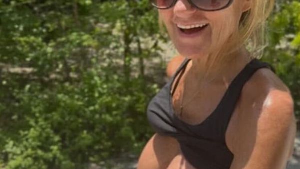 Dianne Fox Big Tits Amateur Homemade Day Life Blonde Mature HD - xxxfiles.com - Britain - Usa on poweredporn.com