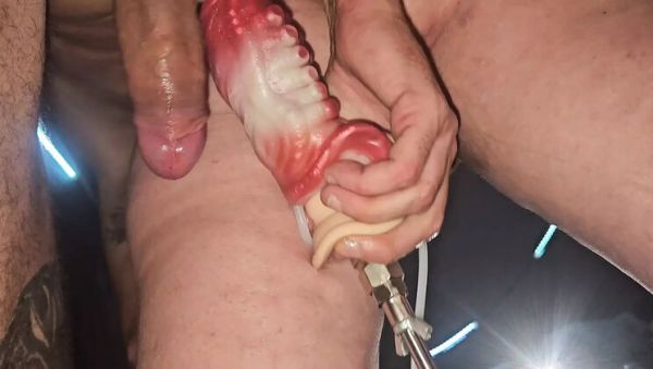 Close Up Fucking Machine Makes Sexy Wife Squirt Hard - Big Ass Australian Babe Gushing Orgasm - xxxfiles.com - Britain - Australia on poweredporn.com