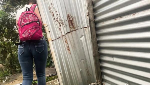 Amateur Colombian Girls Squirting in Public - Bikini Exhibitionist Flash - xxxfiles.com - Colombia on poweredporn.com