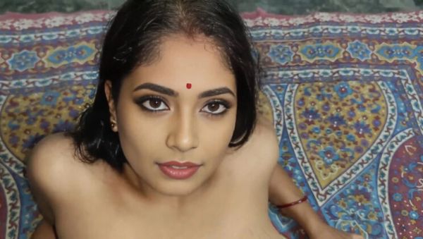 Desi Bhabhi Archita Puhkan First Time Blowjob & Fucking in Hotel - porntry.com - India on poweredporn.com