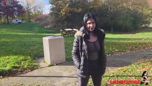 Amateur French MILF Sophia Gets Bukkake Gangbang in Public Rest Area - xxxfiles.com - France - India on poweredporn.com