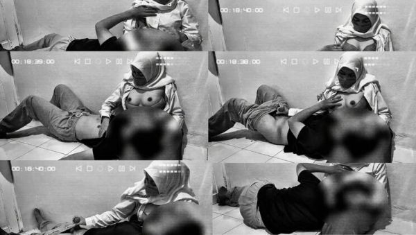 Malaysian High School Girl in Hijab Gives Handjob in Classroom - Amateur Teen with Big Tits - veryfreeporn.com - China - India - Malaysia on poweredporn.com