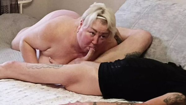 Neighbour MILF Zona901 Surprise Deep Throat Blowjob Cum In Mouth Swallow - porntry.com on poweredporn.com