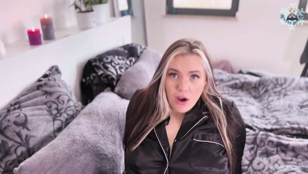 Amateur German Couple Kinky Card Game Leads To Creampie Cumshot - xxxfiles.com - Germany on poweredporn.com