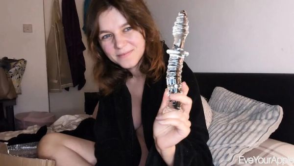 Amateur Scottish Teen EveYourApple Hot Summer Toy Haul - Glass Dildo & BBC Anal Solo Play - veryfreeporn.com - Britain - Scotland on poweredporn.com