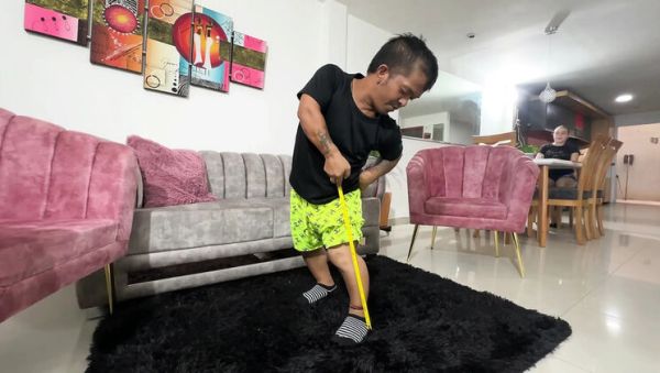 Naughty Pregnant Stepsister Measures My Giant Cock Thinking It's Small - Chiky & Julianaburning - porntry.com - Spain - India on poweredporn.com