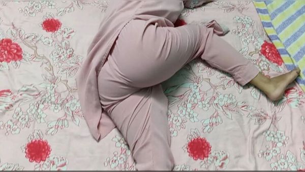 Desi Bhabhi Shampa Hot Threesome Sex with Couple - Blowjob and 69 Action - porntry.com - Britain on poweredporn.com