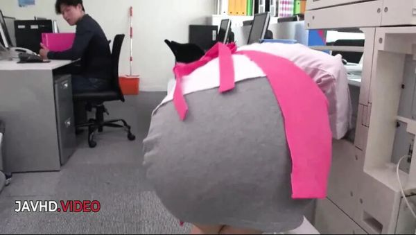 Chihiro's Amazing Blowjob Skills - Hot Japanese Brunette Teasing and Horny Action - porntry.com - Japan on poweredporn.com