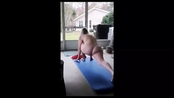 Amateur BBW Granny Yoga Fail - Clothes Fall Off Saggy Tits & Pussy - xxxfiles.com - Usa on poweredporn.com