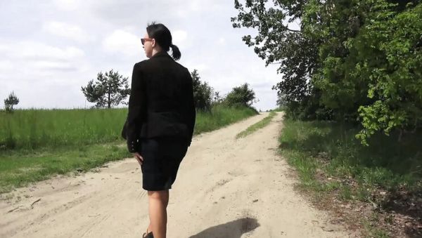 Wanilianna Golden Shower Compilation - Amateur MILF Pissing in Bathroom & Outdoor HD - porntry.com - Britain on poweredporn.com