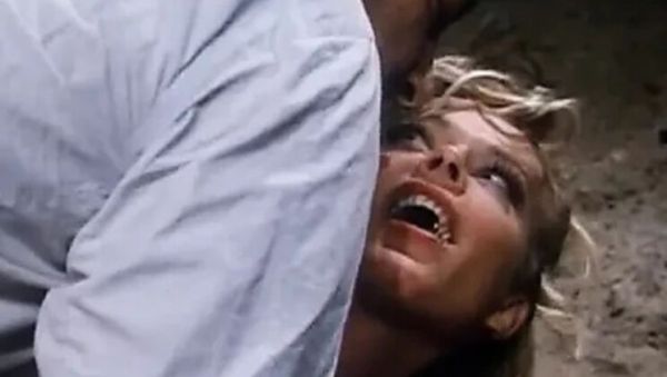 Kelly Trump Takes Roberto Malone's Big Cock For Hot Anal Sex & Cum In Mouth - xxxfiles.com on poweredporn.com