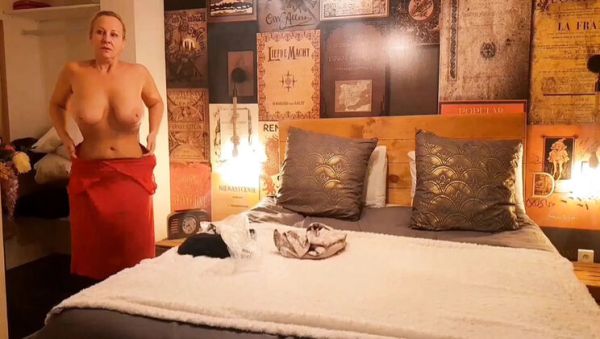 Amateur Blonde MILF Selena701 Footjob Fun in Tights - veryfreeporn.com on poweredporn.com