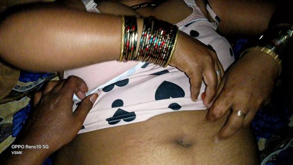 Indian Aunty Full Experience - Big Boobs & Pussy Homemade Sex with Husband - xxxfiles.com - India on poweredporn.com