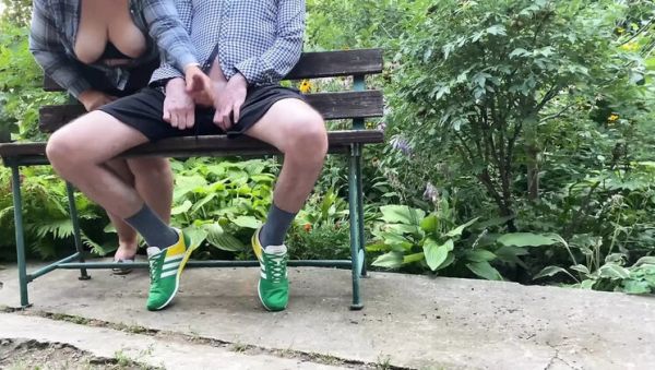 Mature Ukrainian Cougar with Saggy Tits Makes Me Cum Outdoor - veryfreeporn.com - Ukraine on poweredporn.com