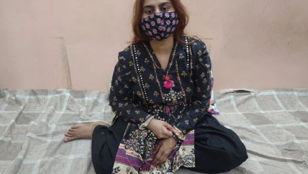 Bangladeshi Girl Faryal Shows Her Big Boobs and Tight Pussy in Homemade Solo Video - xxxfiles.com - Pakistan on poweredporn.com